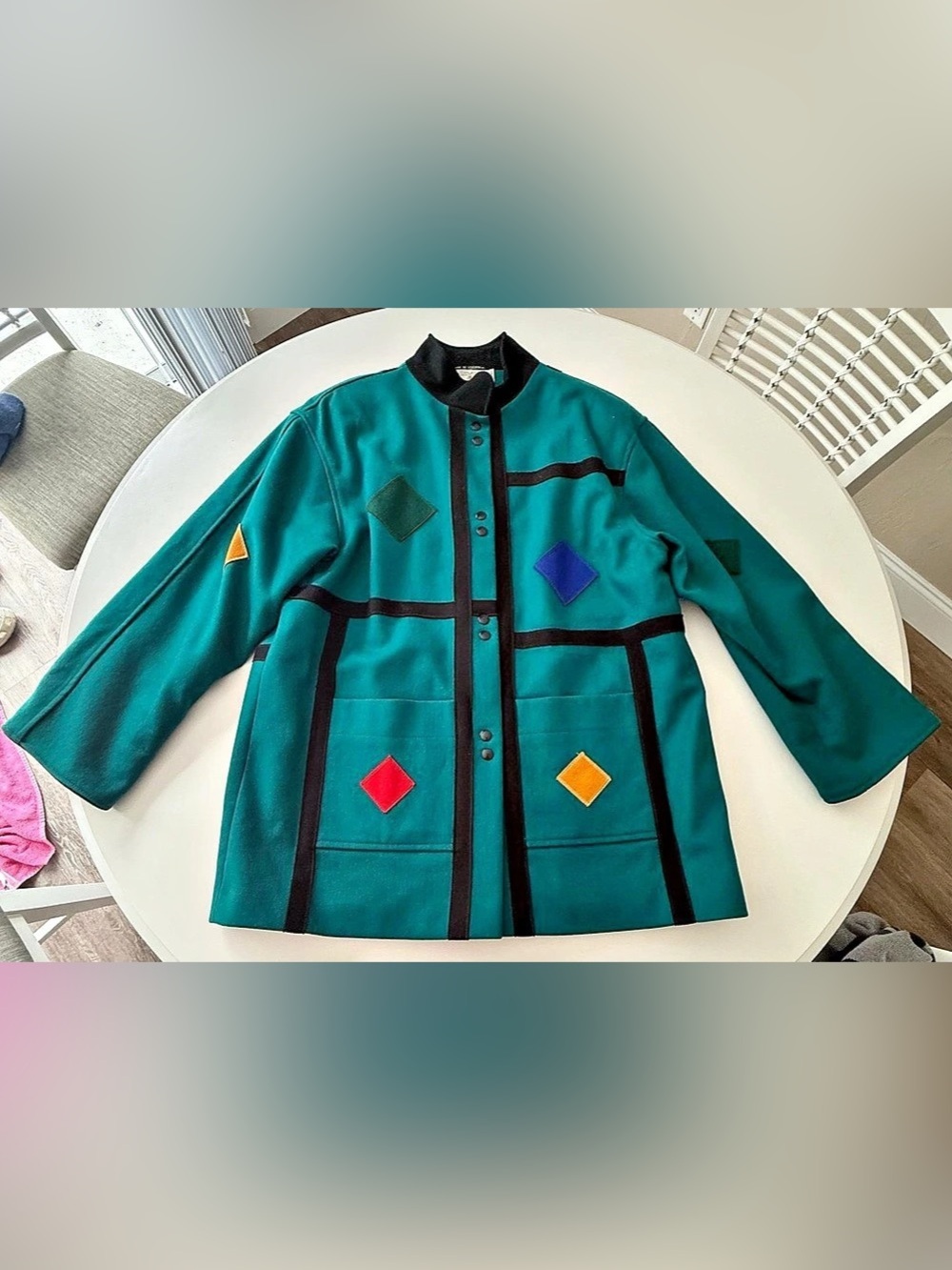 International Scene Geometric Jacket Size 13/14